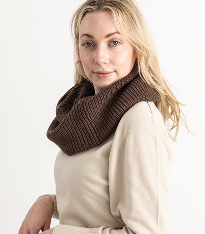 Bhumi Organic Cotton - Infinity Chunky Knit Bubble Scarf - Chocolate