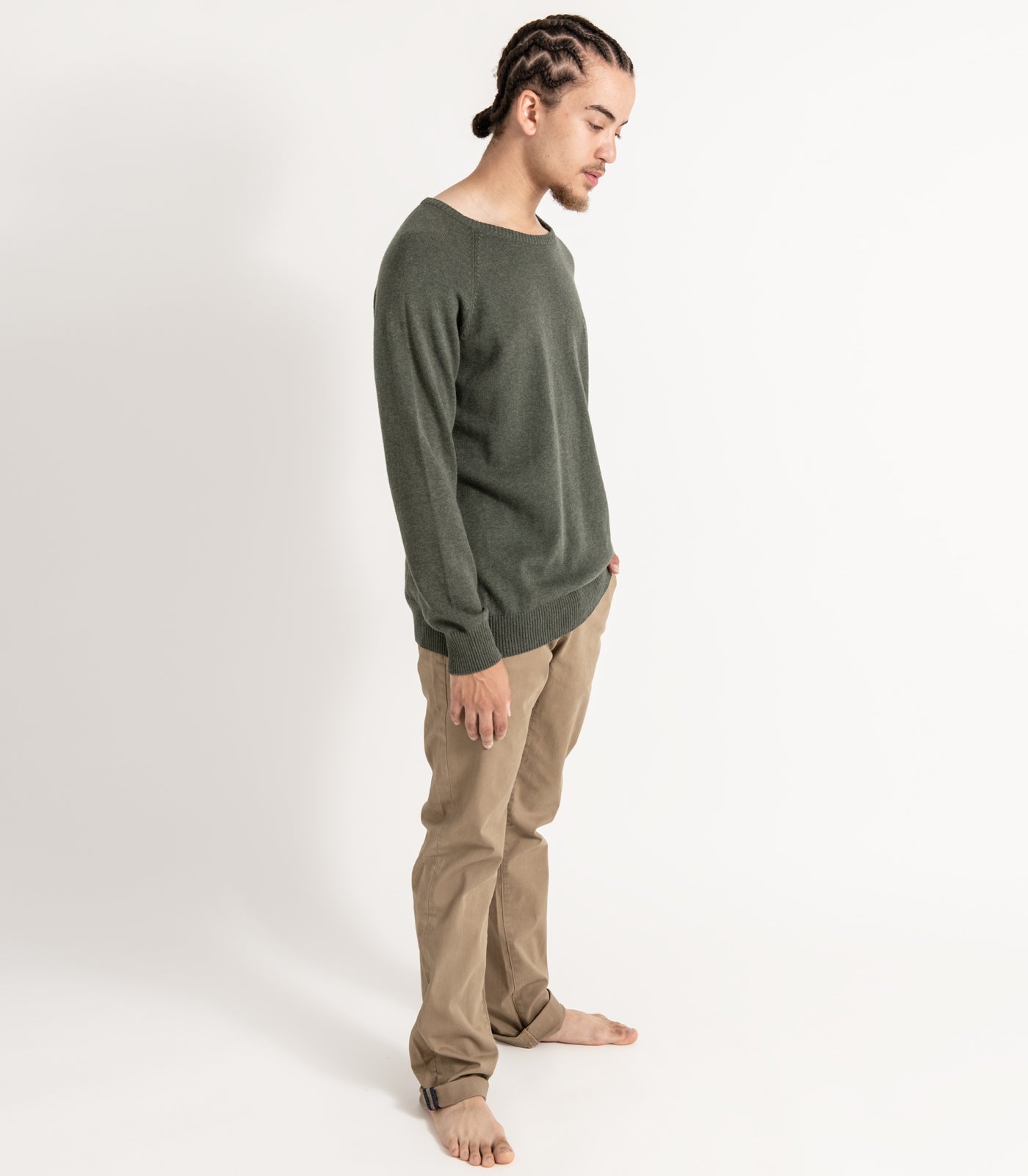 Bhumi Organic Cotton - Fine Knit Round Neck Sweater - Olive